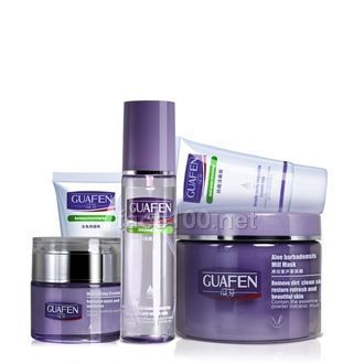 瓜芬保濕美白持久水潤套裝 生物技術(shù)研發(fā)的護(hù)膚新篇章